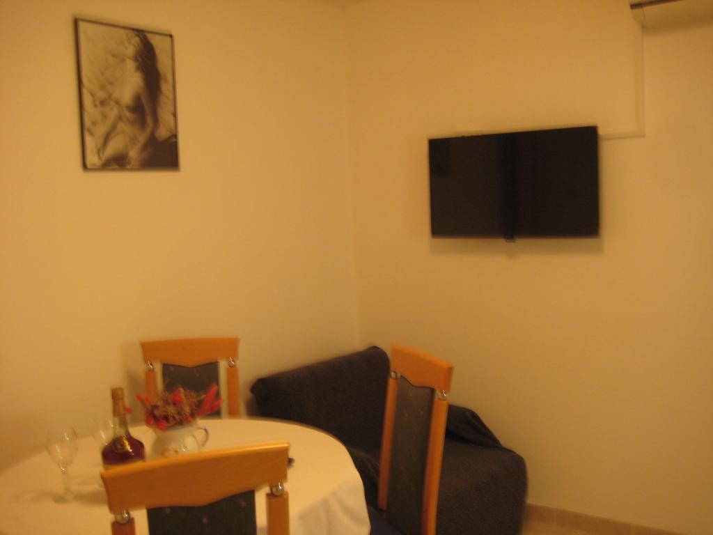 Gala Apartment