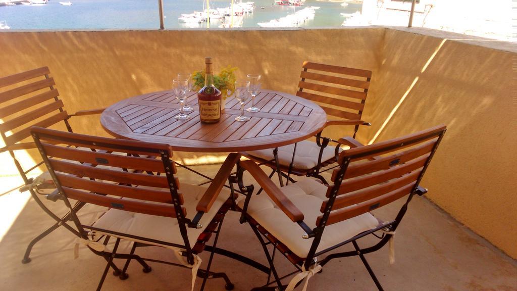Gala Apartment